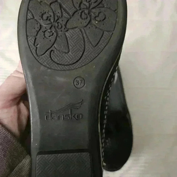 Dansko Women's Oksana Loafer. Size 37/6.5/ 7. Black with polka dots. Slip on - Picture 6 of 8